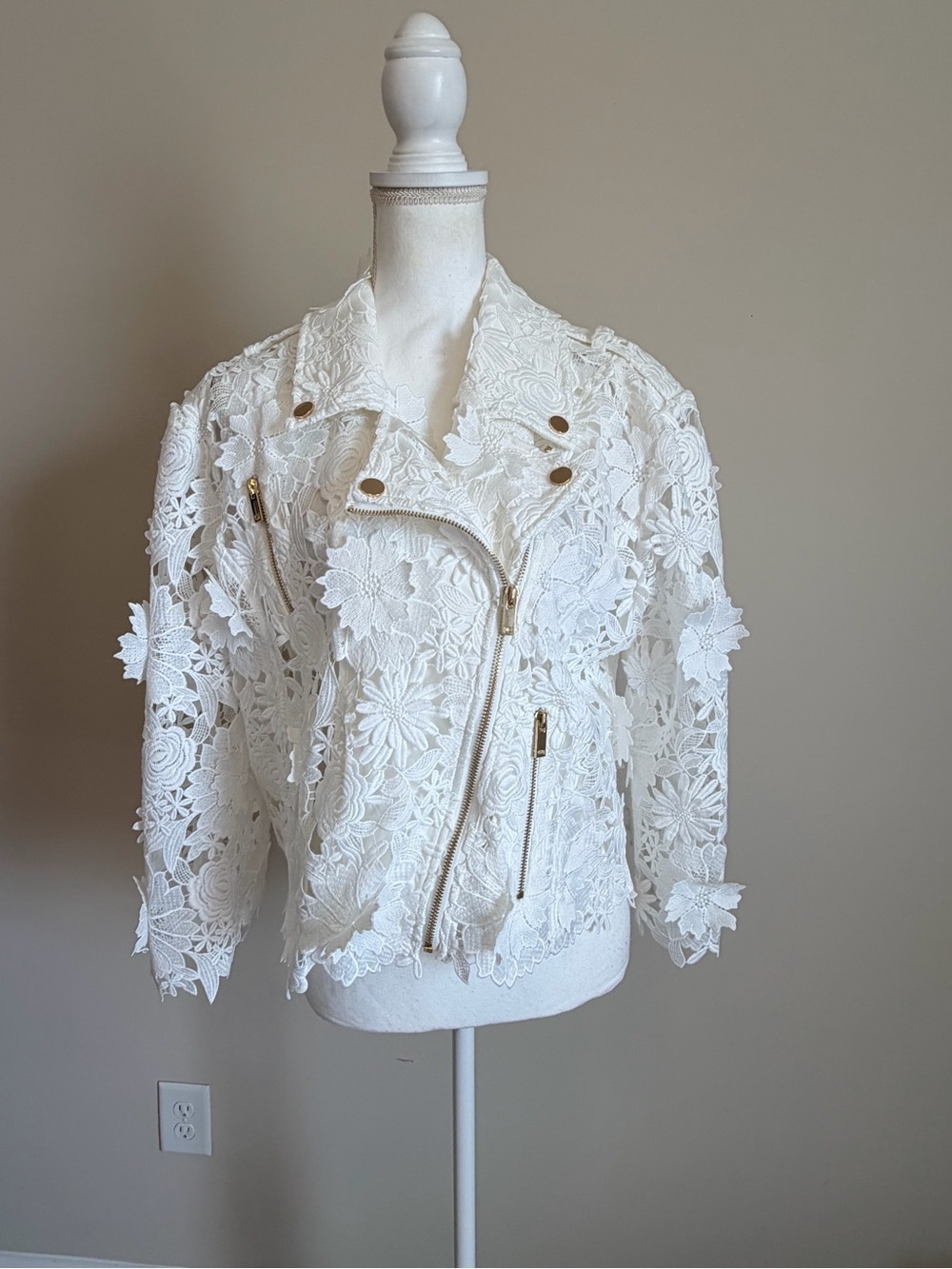 Generation love Crawford 3D Lace floral Moto Jacket size xl NWT - Picture 6 of 15